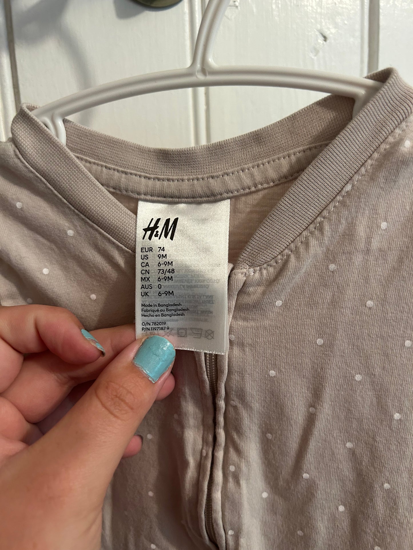 H&M 6/9m grey polka dot sleeper