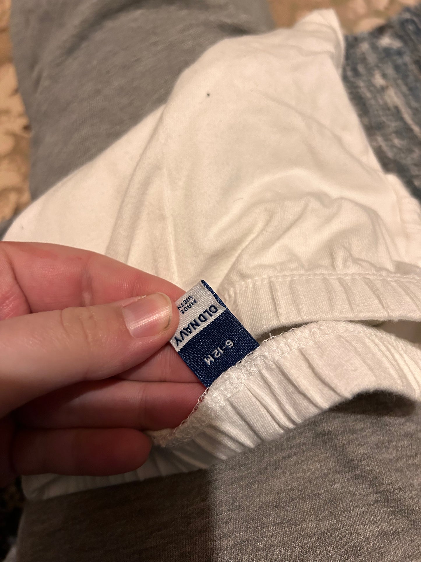 Old navy 6/12m white ruffle bum leggings