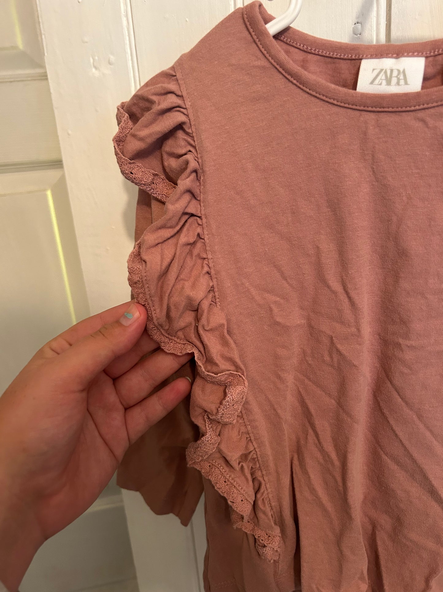 Zara 3/4t pink lace ruffle long sleeve top