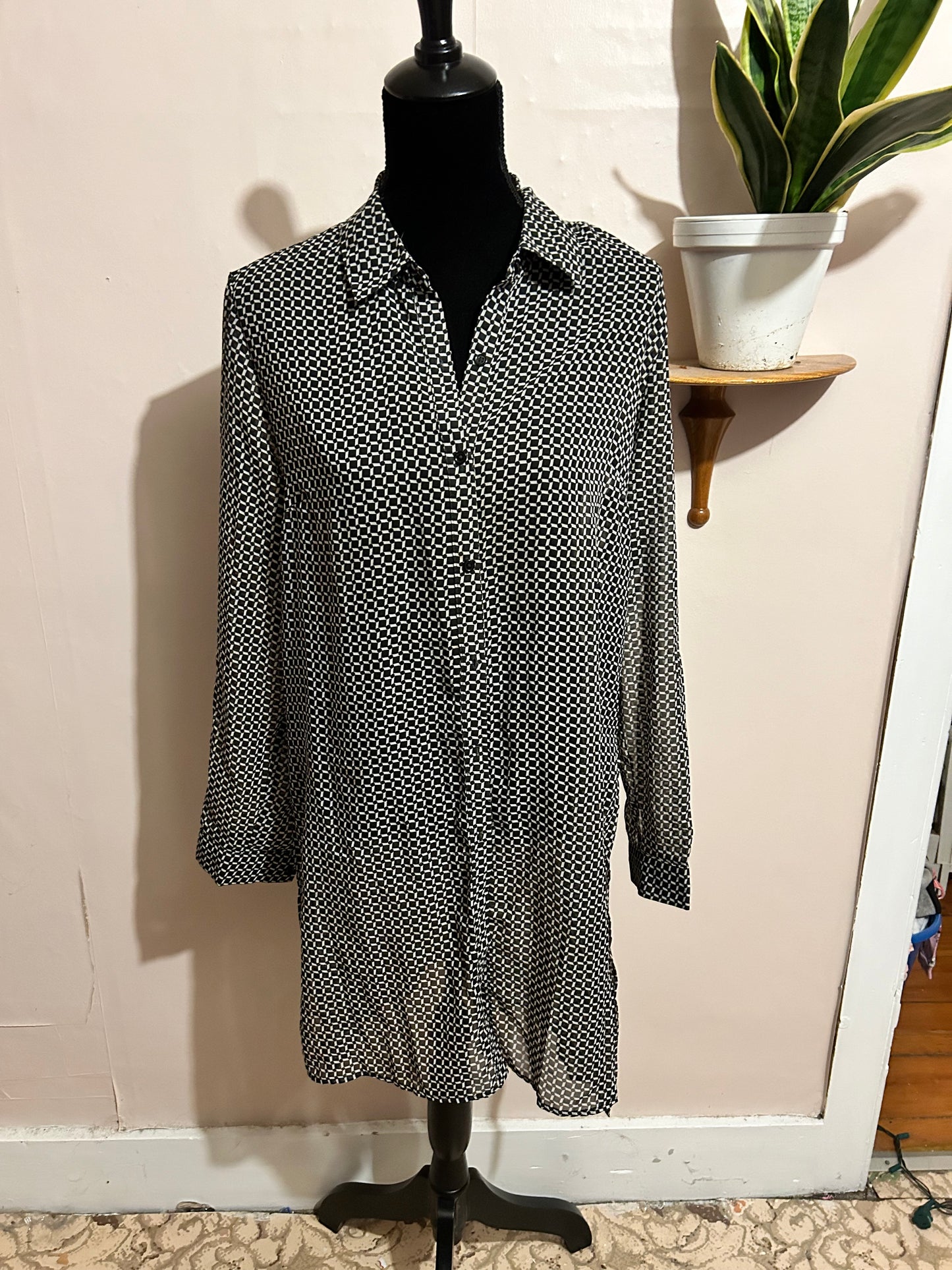 George large geometric sheer button up tunic