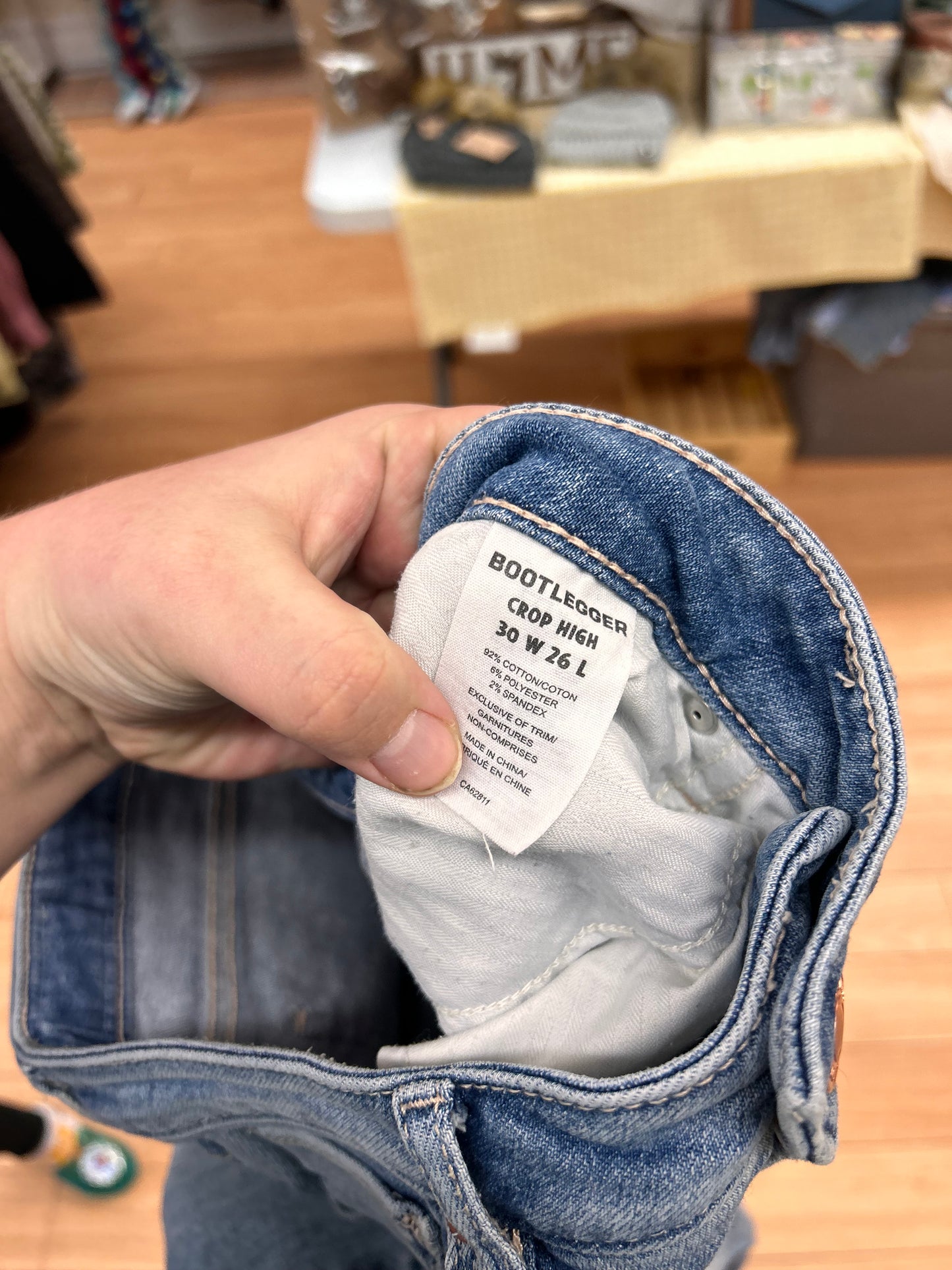 Bootlegger 30 light wash distressed jeans