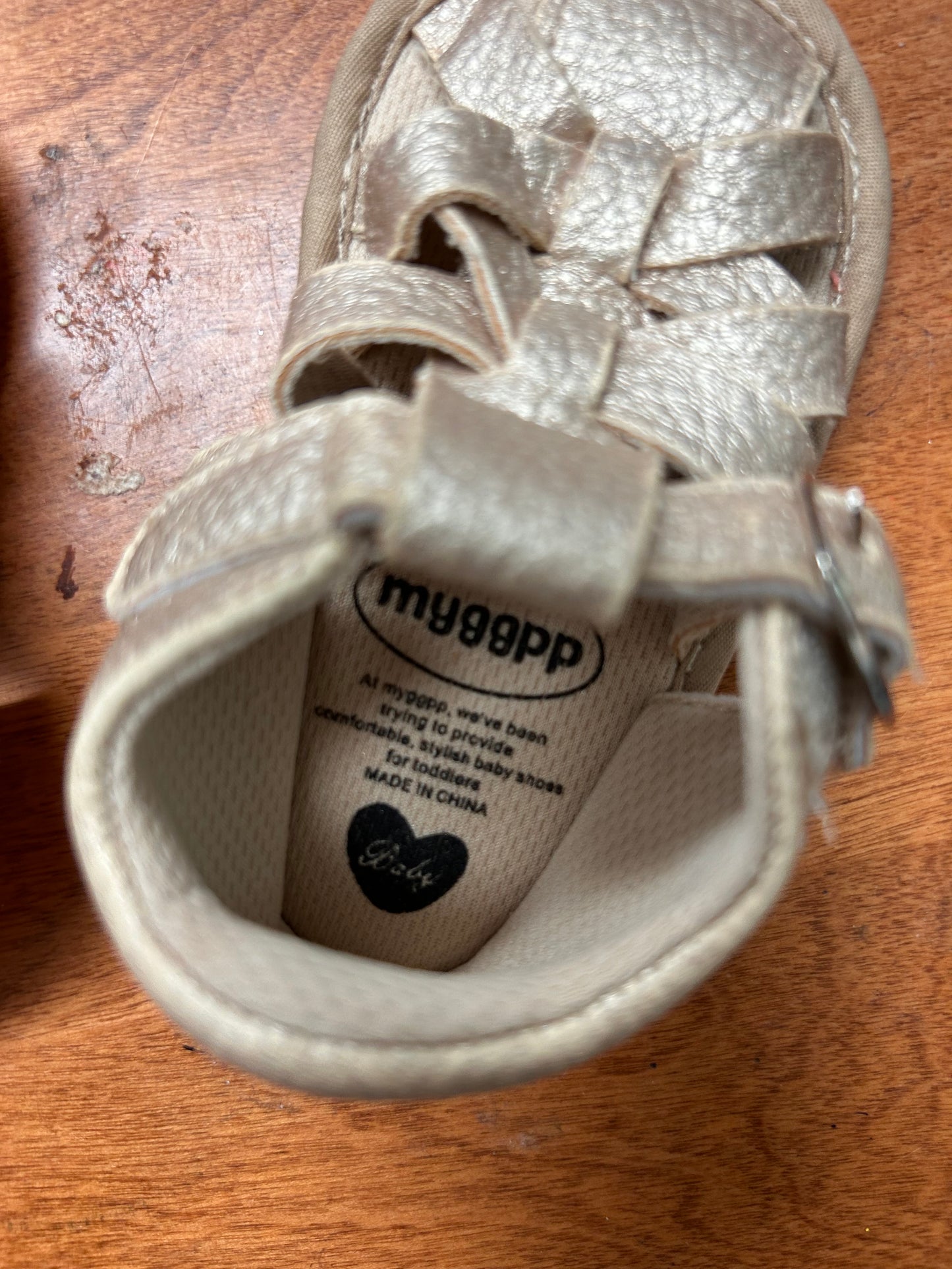 Myggpp Infant 4 gold sandals