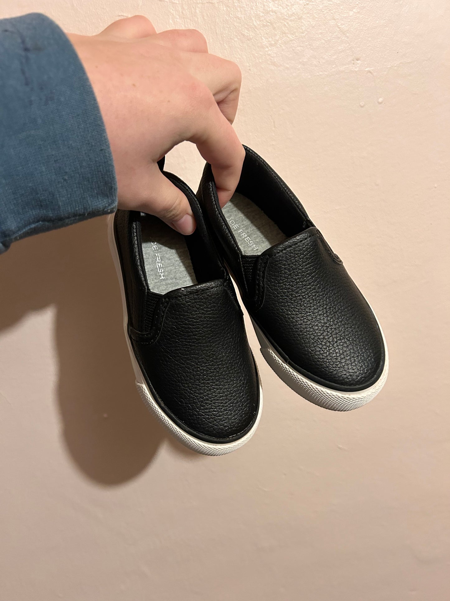 Joe fresh toddler 8 black loafers