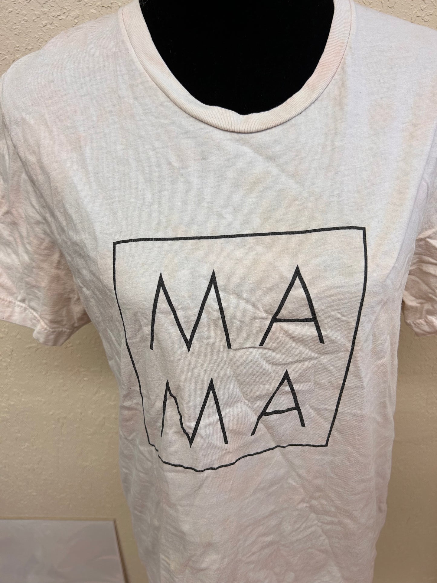 Large white tie dye mama graphic T-shirt