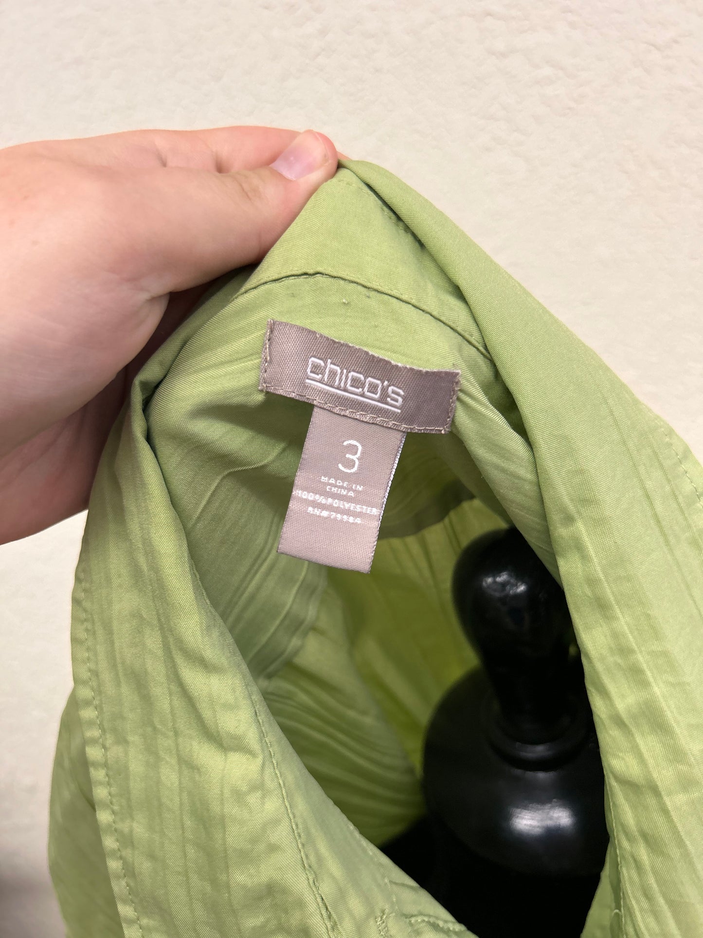 Chicos 3x green button up shirt