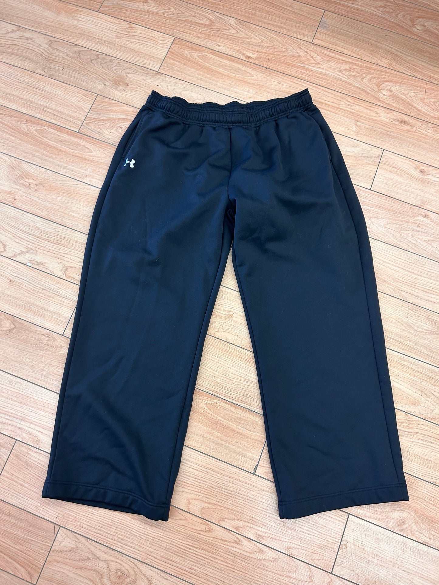 Under armour 2x black straight leg joggers
