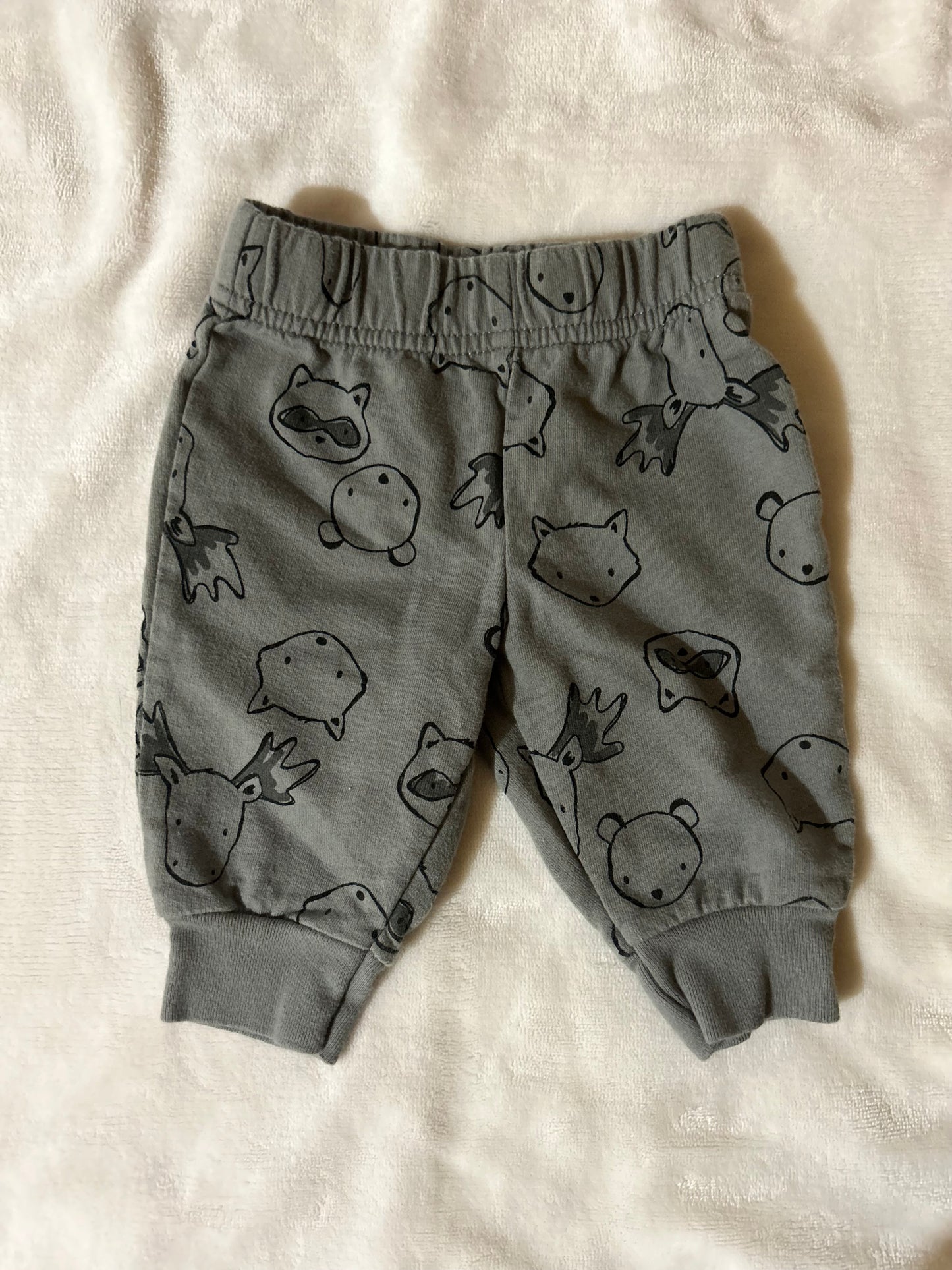 Carters 0/3m grey animal pants