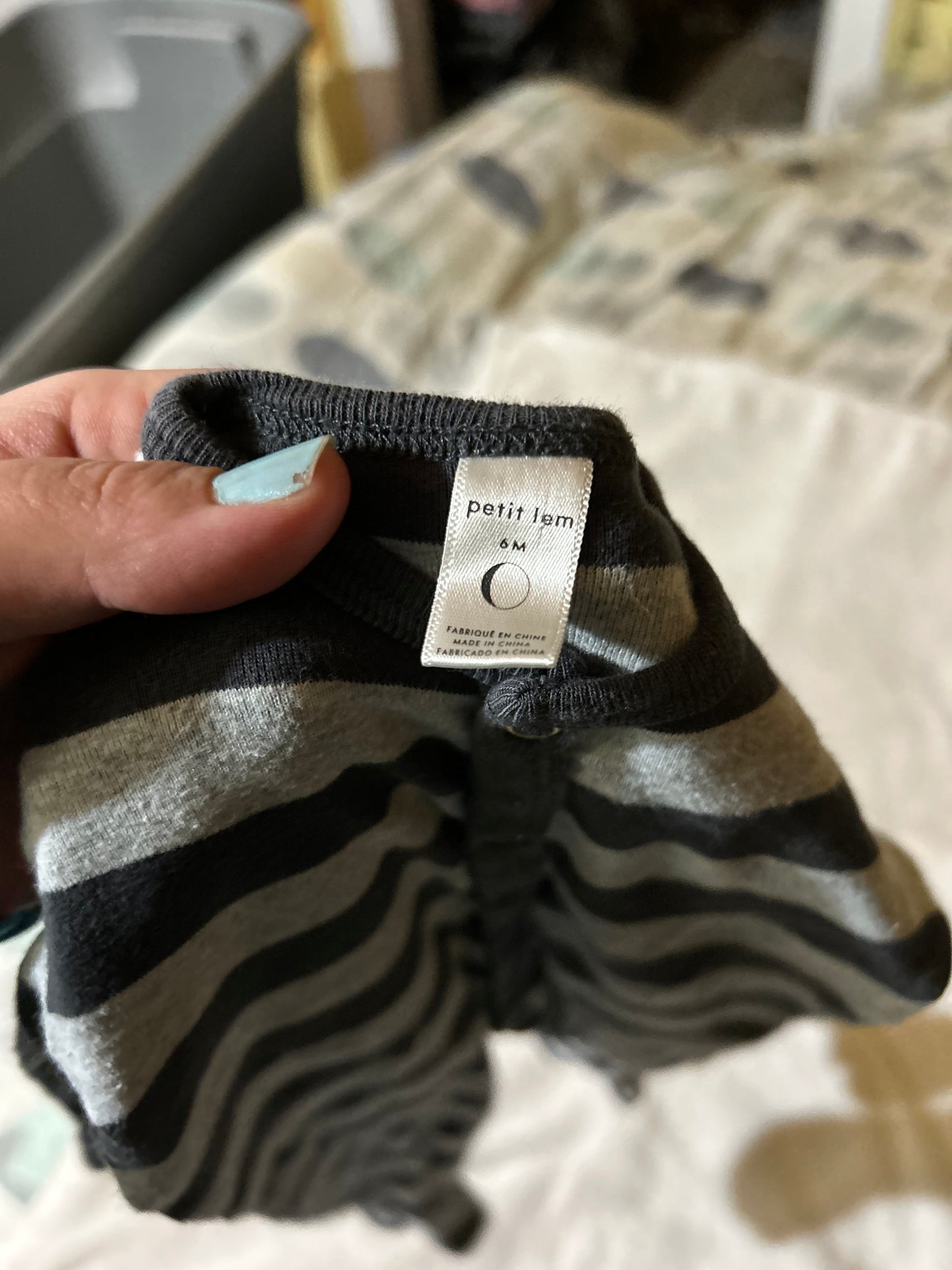 Petit Lem 6m grey & black striped sleeper