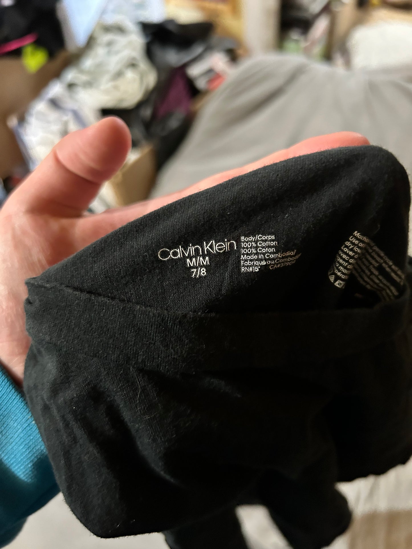 Calvin Klein boys 7/8 black & grey Tshirts