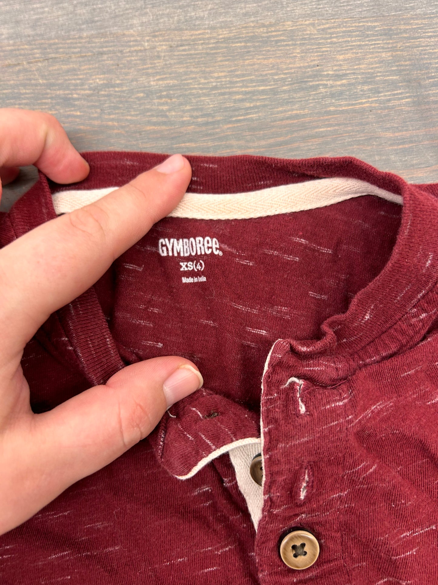 Gymboree 4 burgundy tshirt