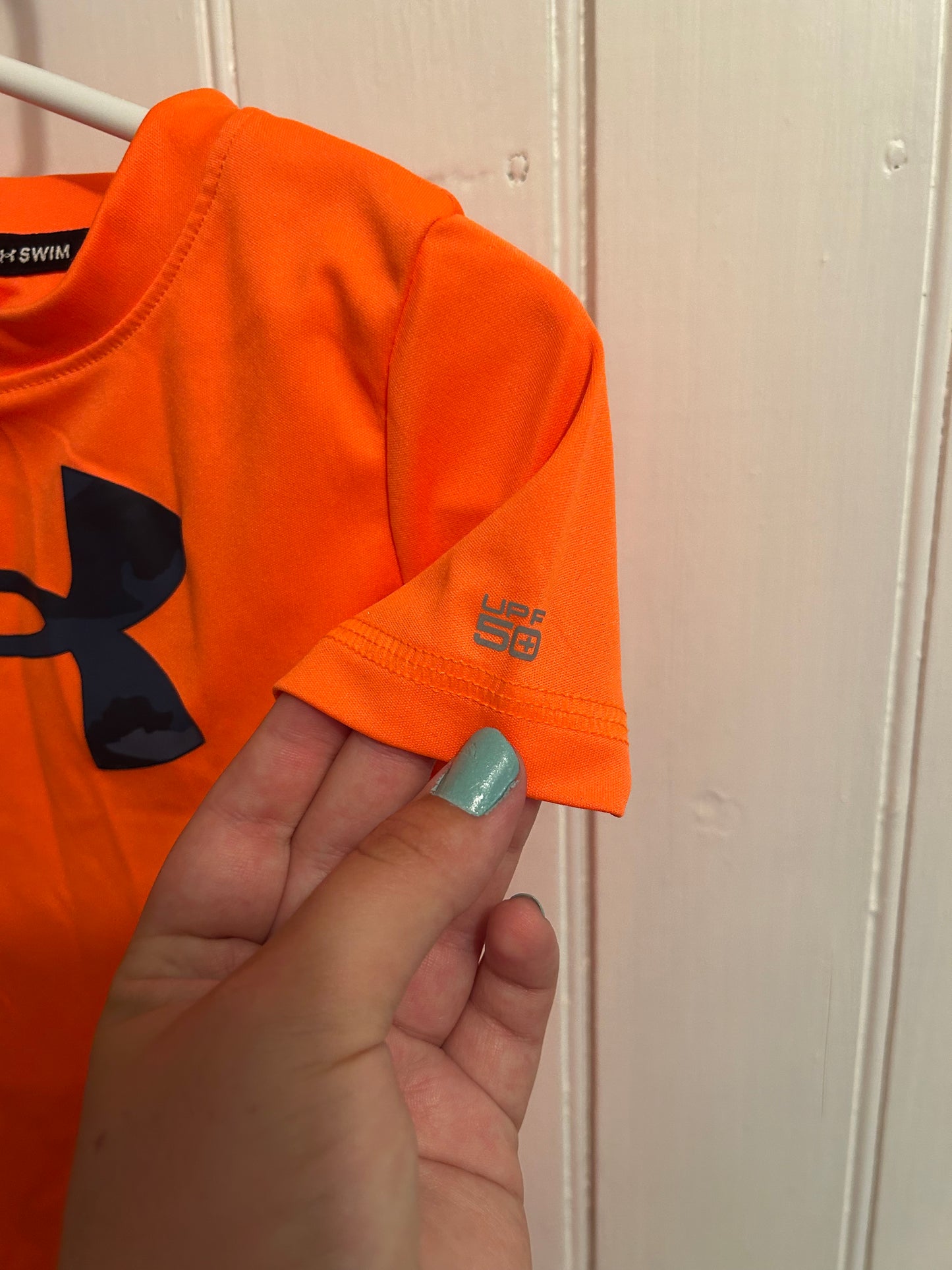 Under armour 24m neon orange swim rash guard top