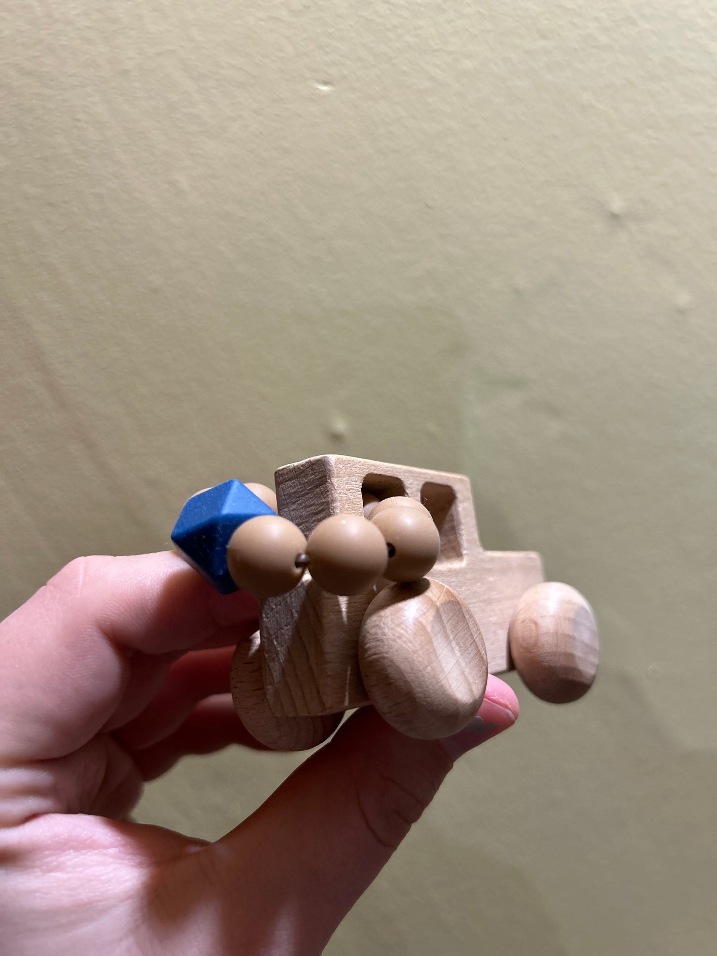 Wooden teether vehicles