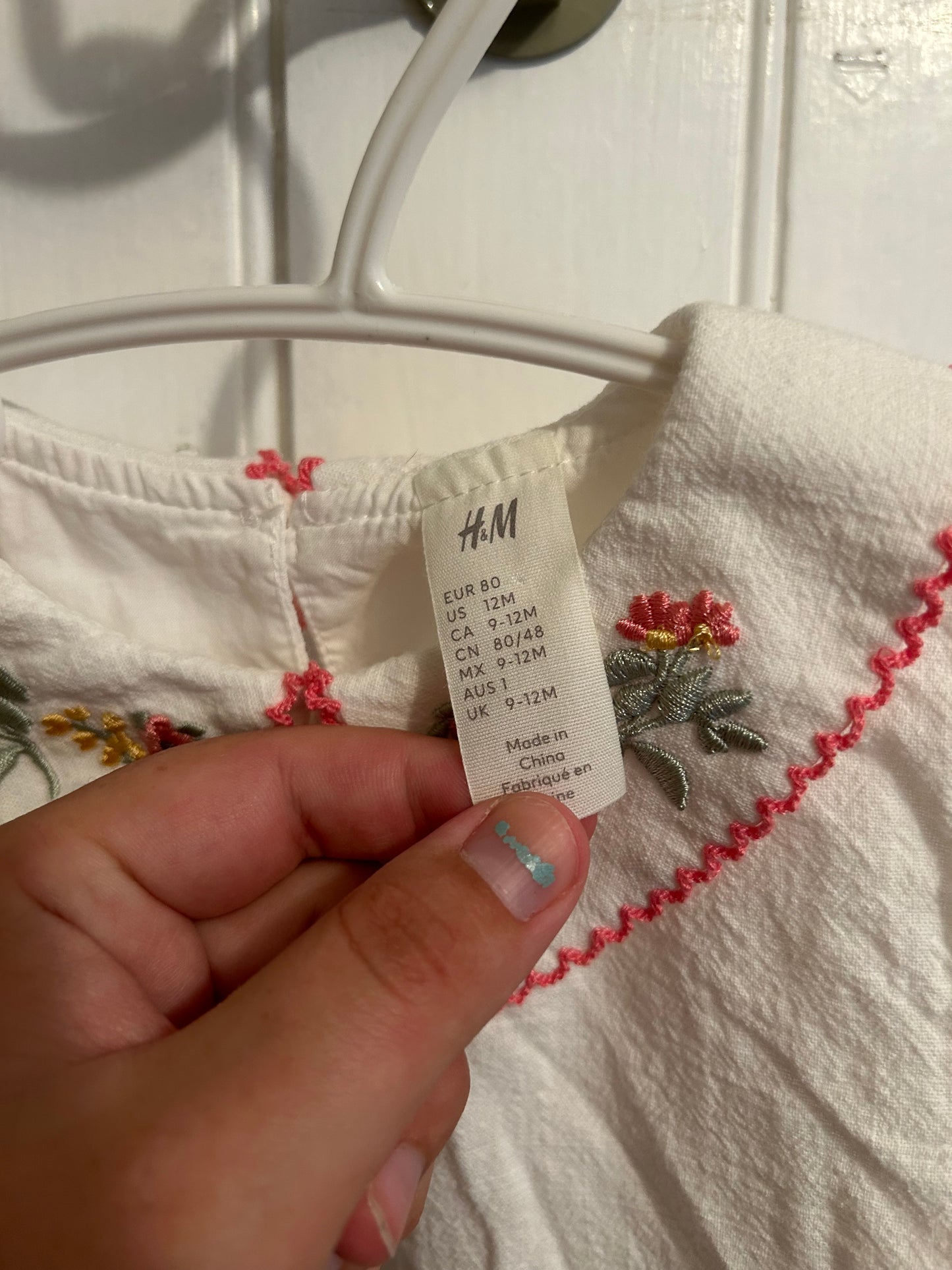 H&M 9/12m white with floral embroidered collar dress
