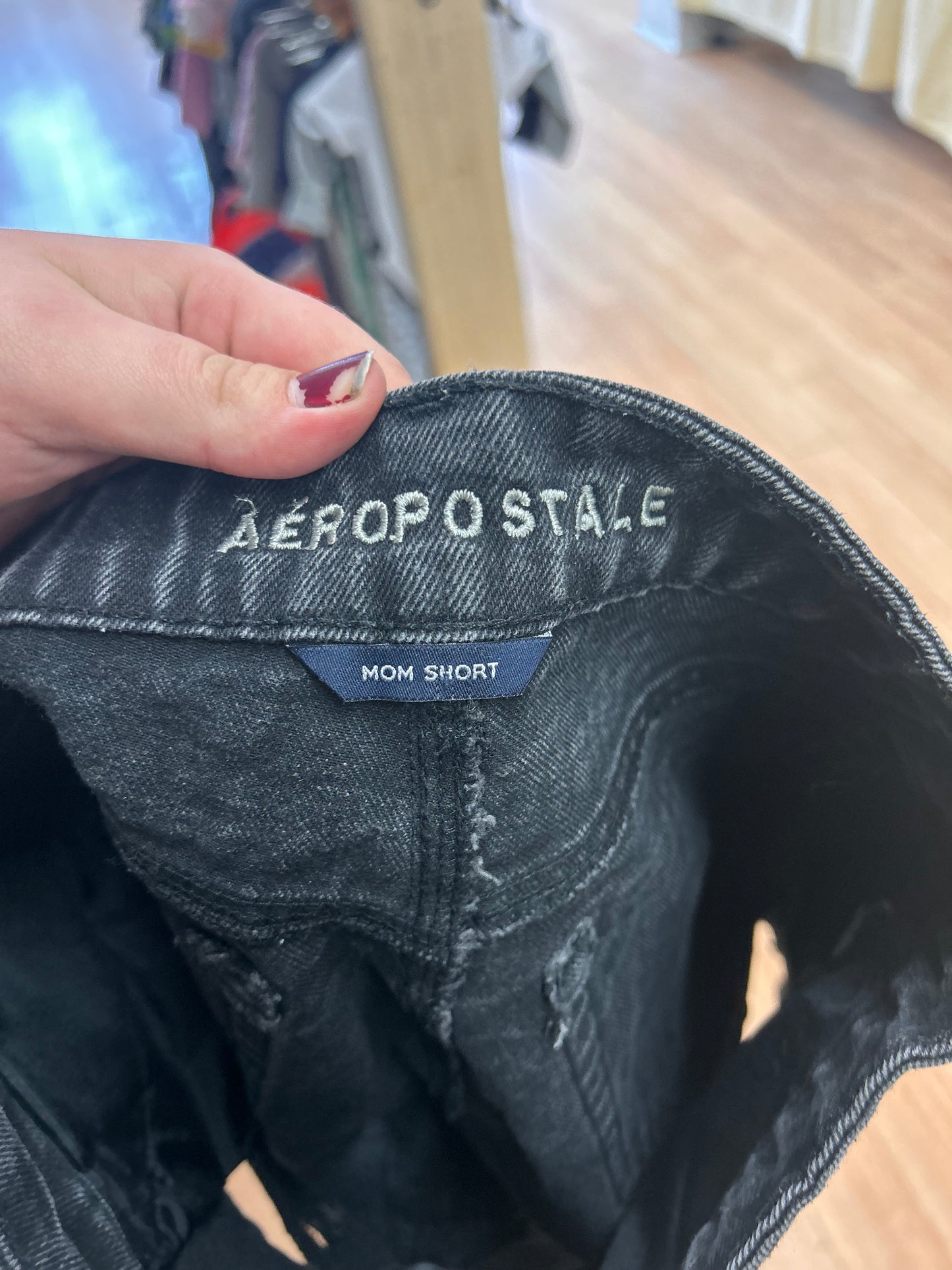 Aeropostale 2 black distressed mom denim shorts