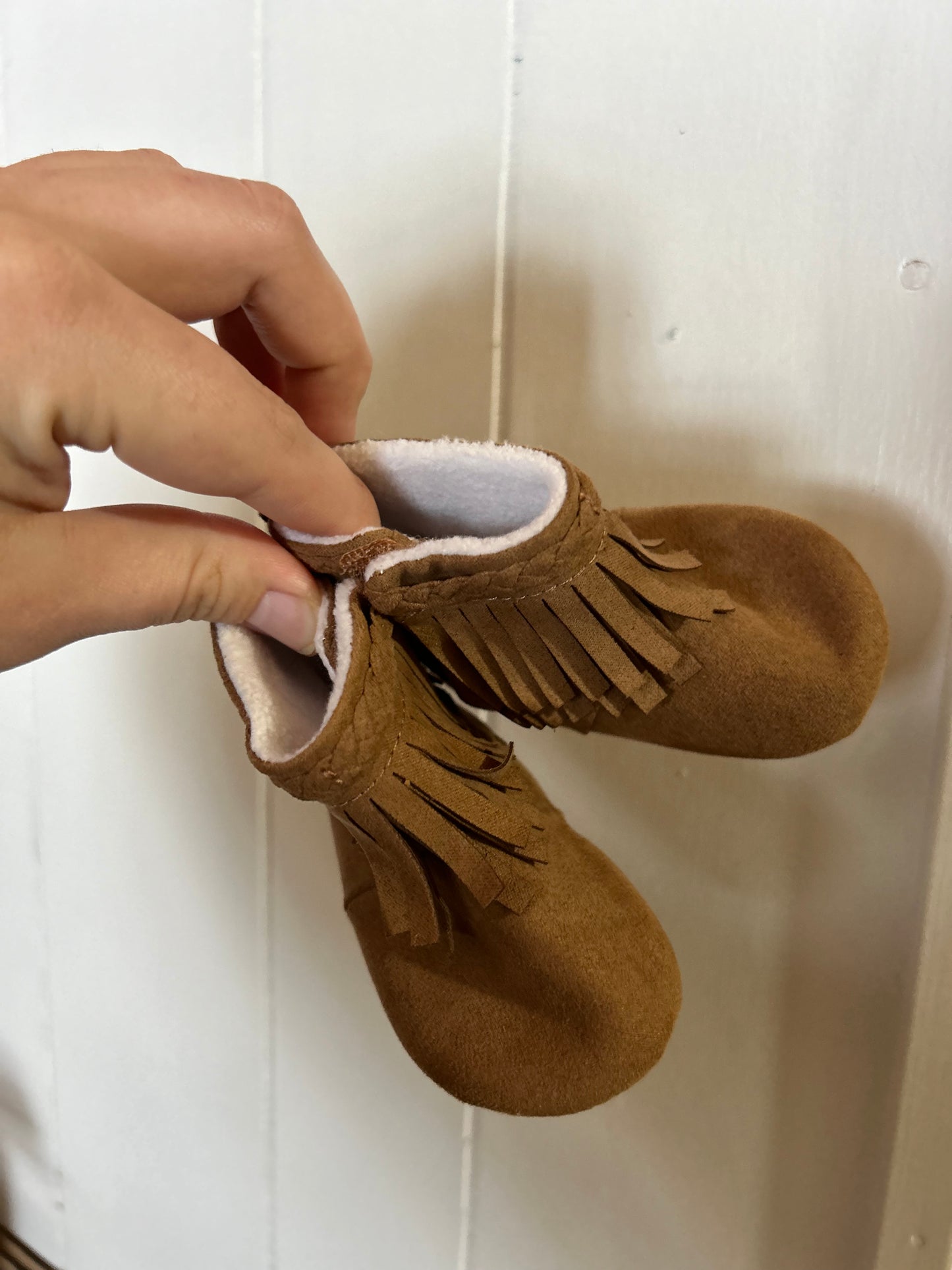 Joe fresh infant 1 brown fringe boots