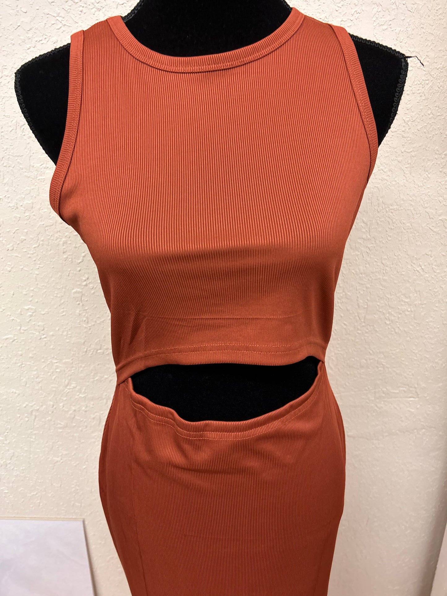 NEW wneedu large burnt orange bodycon dress with stomach cutout