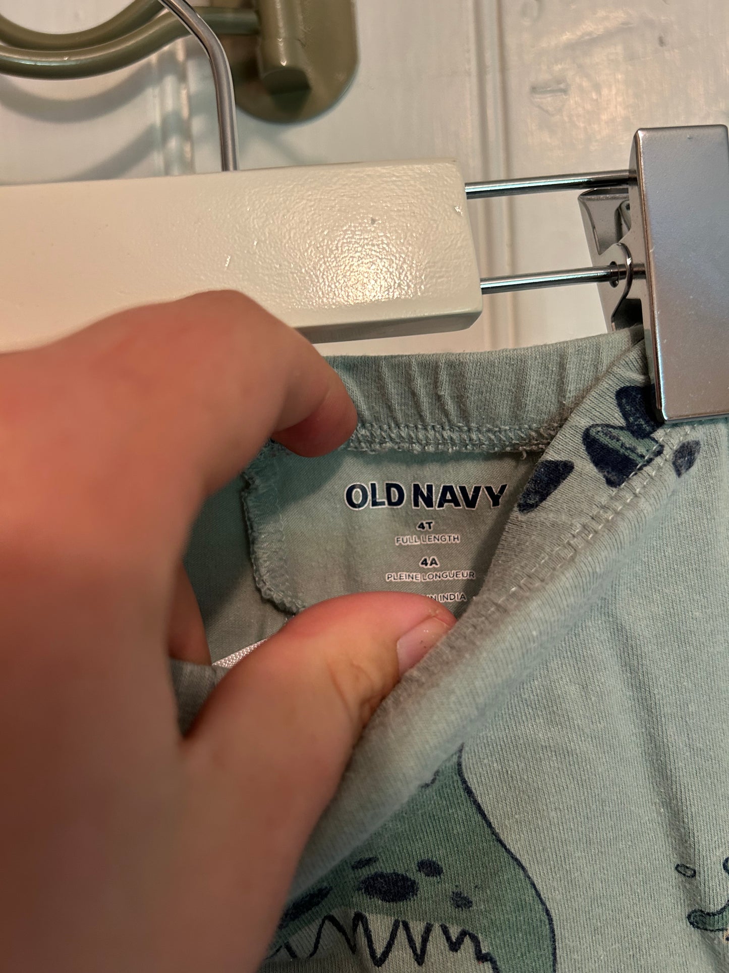 Old navy 4t green Dino leggings