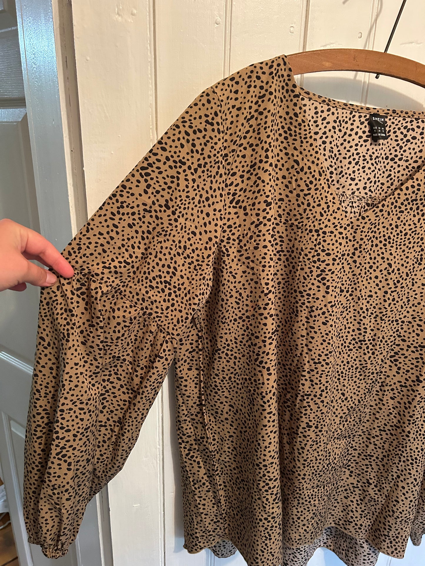 Shein xl black & brown cheetah like vneck blouse