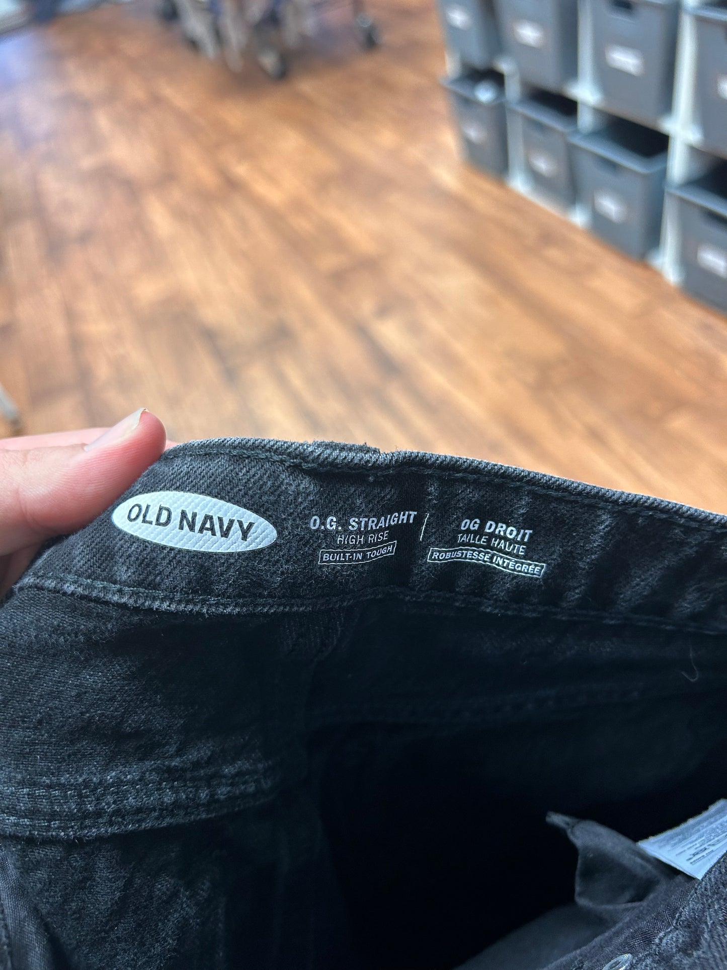 Old navy size 7 black distressed denim jeans