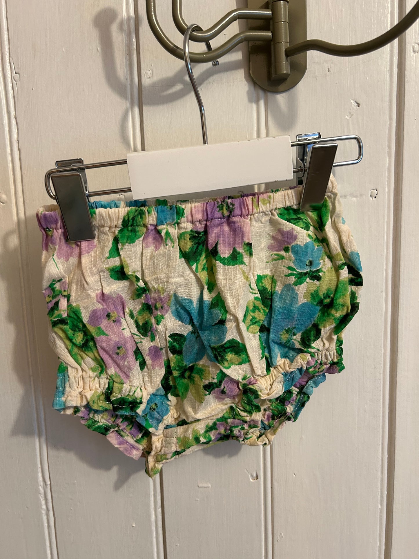 Old navy 6/12m blue & purple floral 2pc set