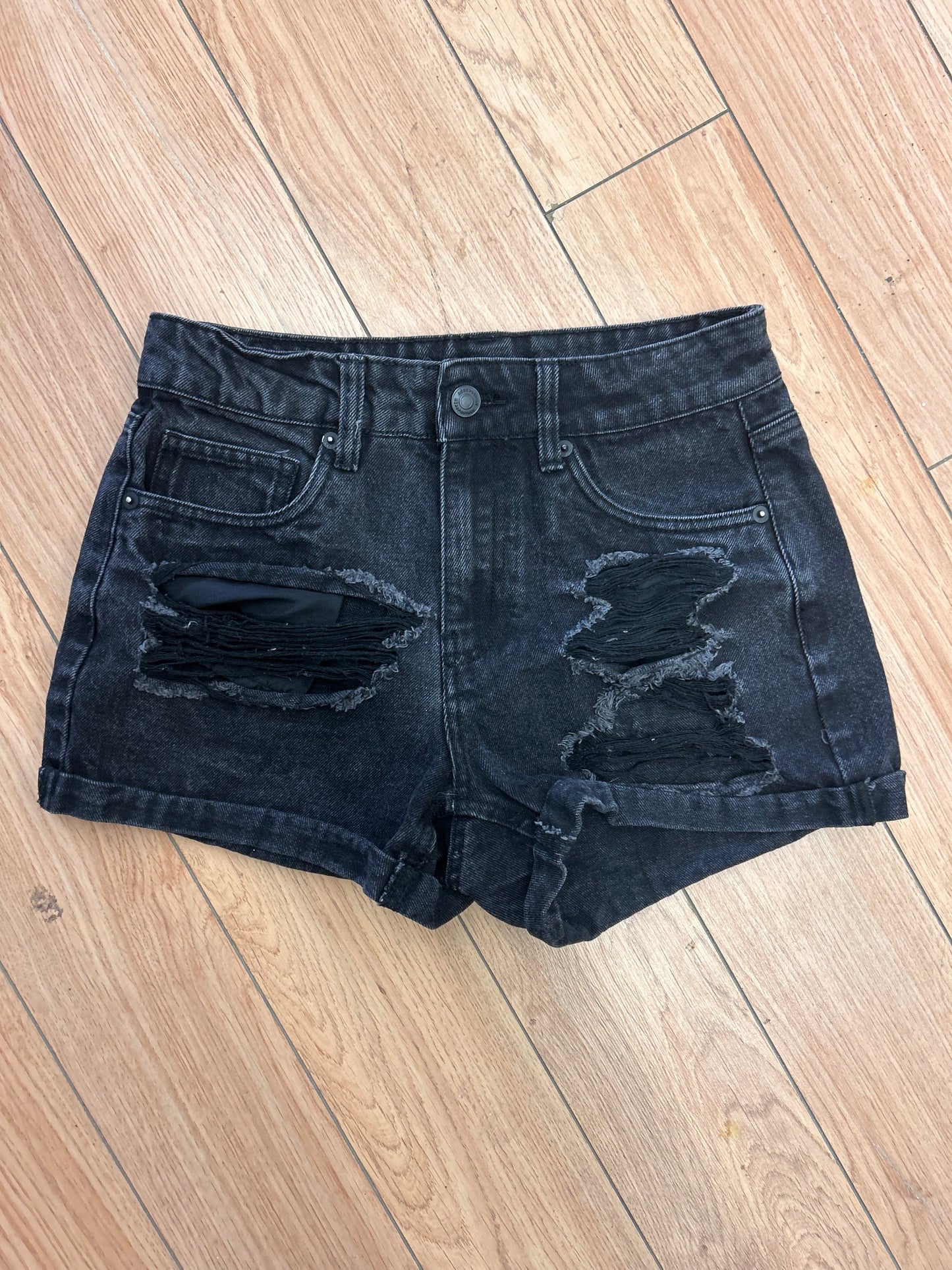Aeropostale 2 black distressed mom denim shorts