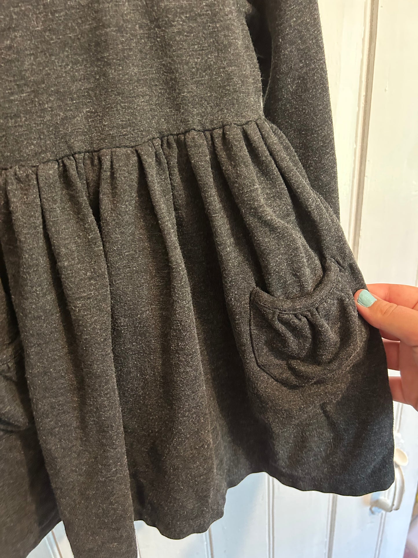 Wheat 3t grey dress