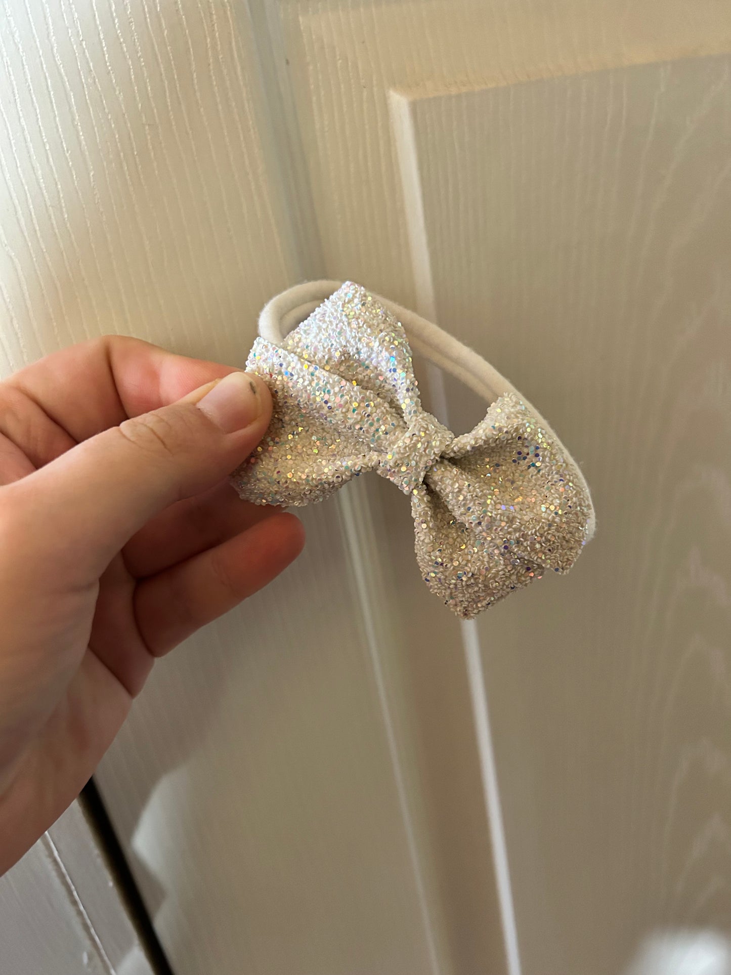 Small shop white glitter infant nylon bow