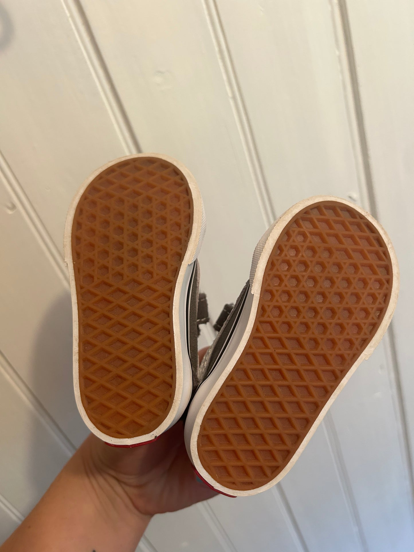 Vans infant 4 grey sneakers