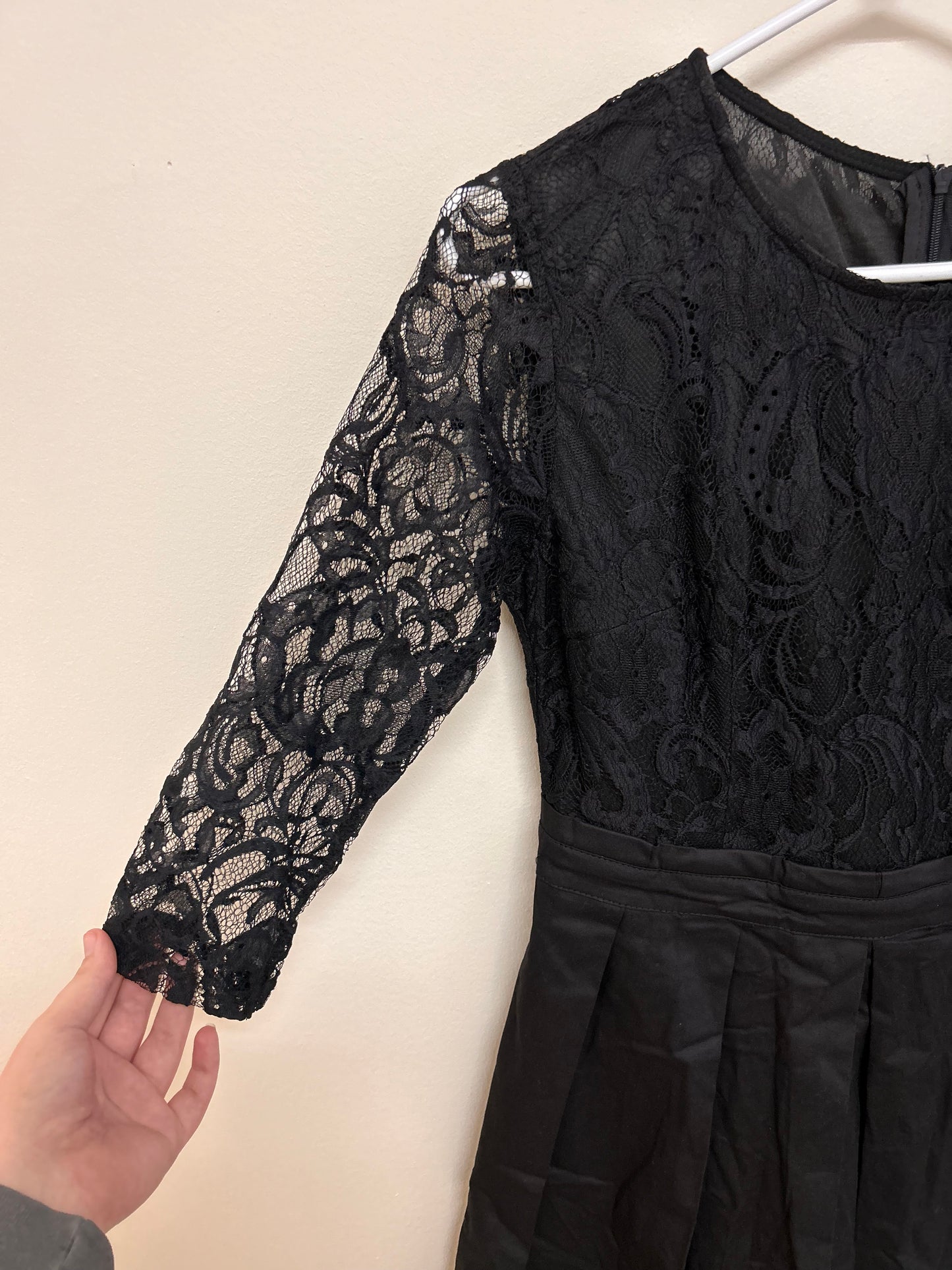 NEW sucrefas large black lace a-line dress
