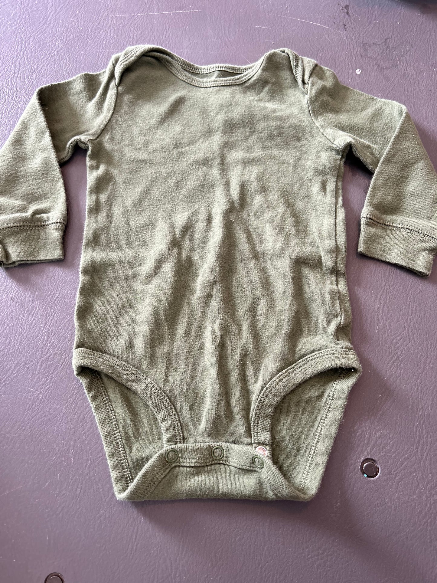 Carters 9m green onesie
