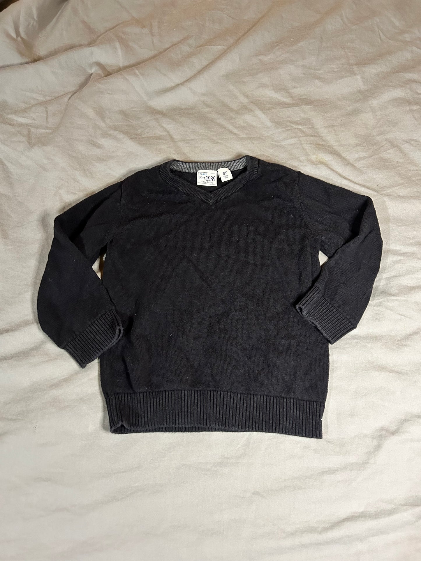 The children’s place 5t black knit sweater