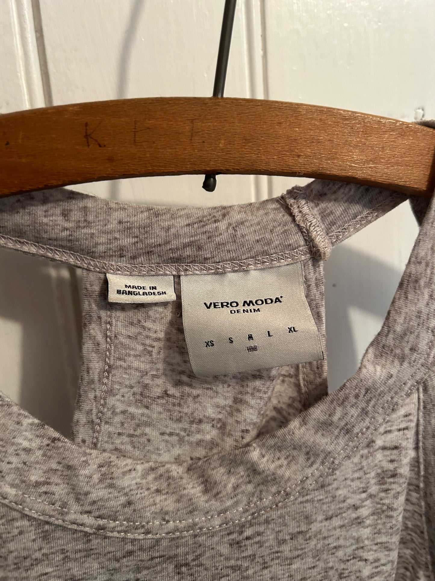 Vero Moda medium grey cutout tank top