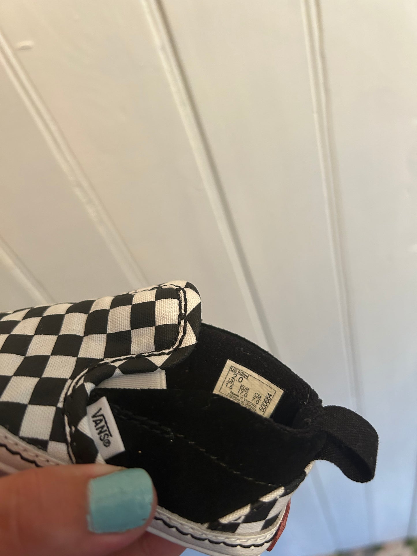 Vans infant 2 black checkered crib shoes