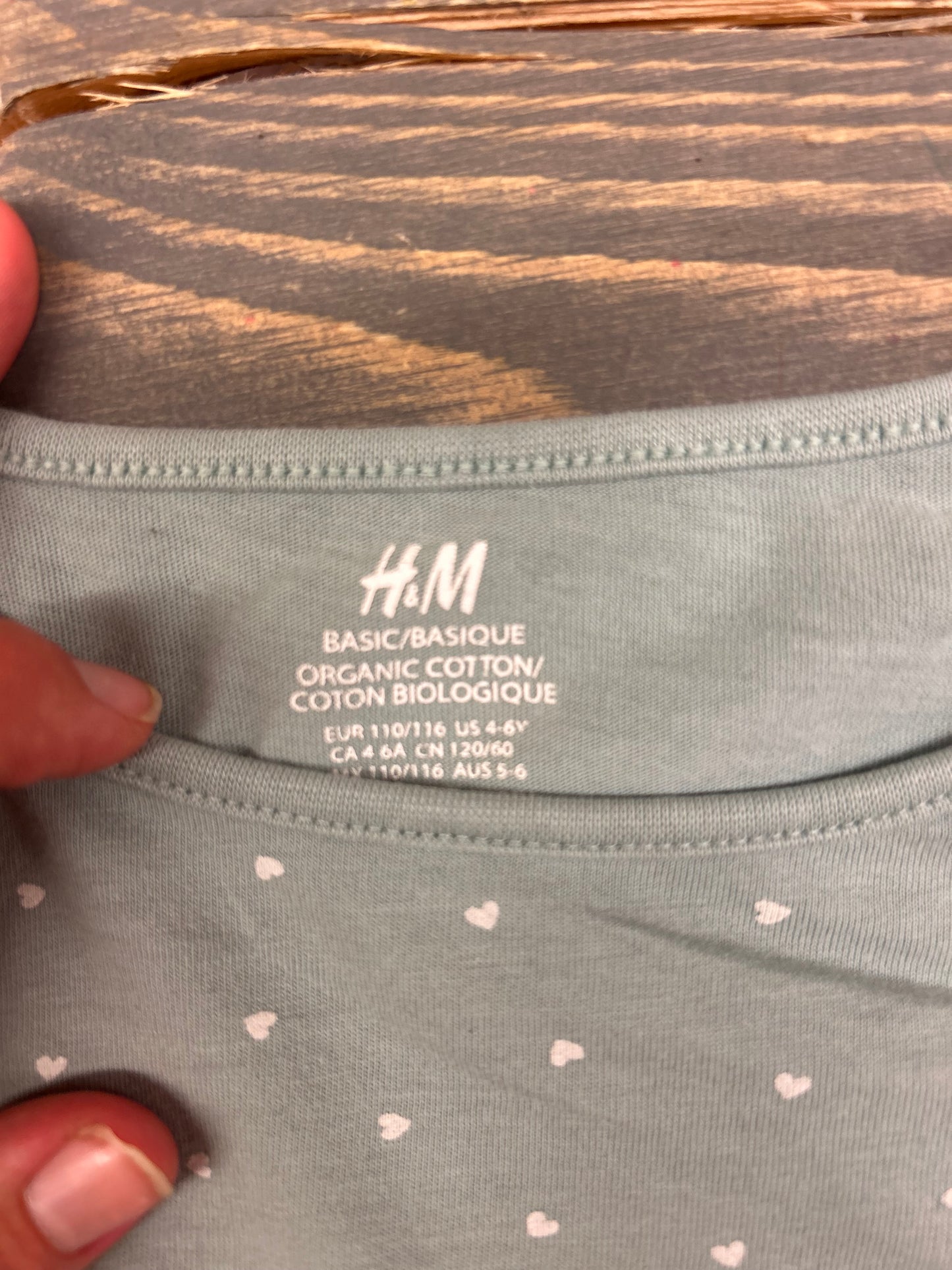 H&M 4/6 light blue heart long sleeve shirt