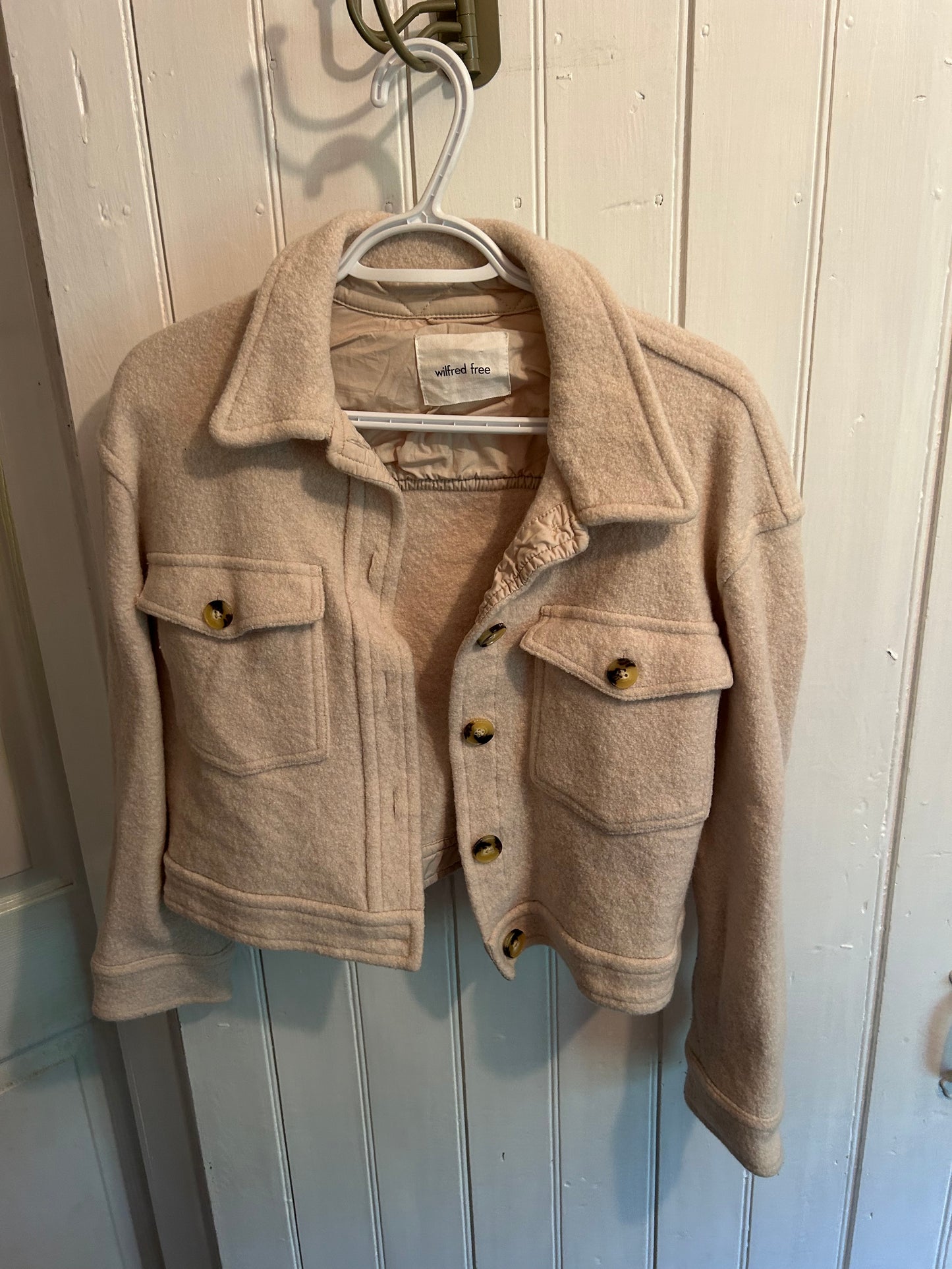 Wilfred free Aritzia large tan cropped wool jacket
