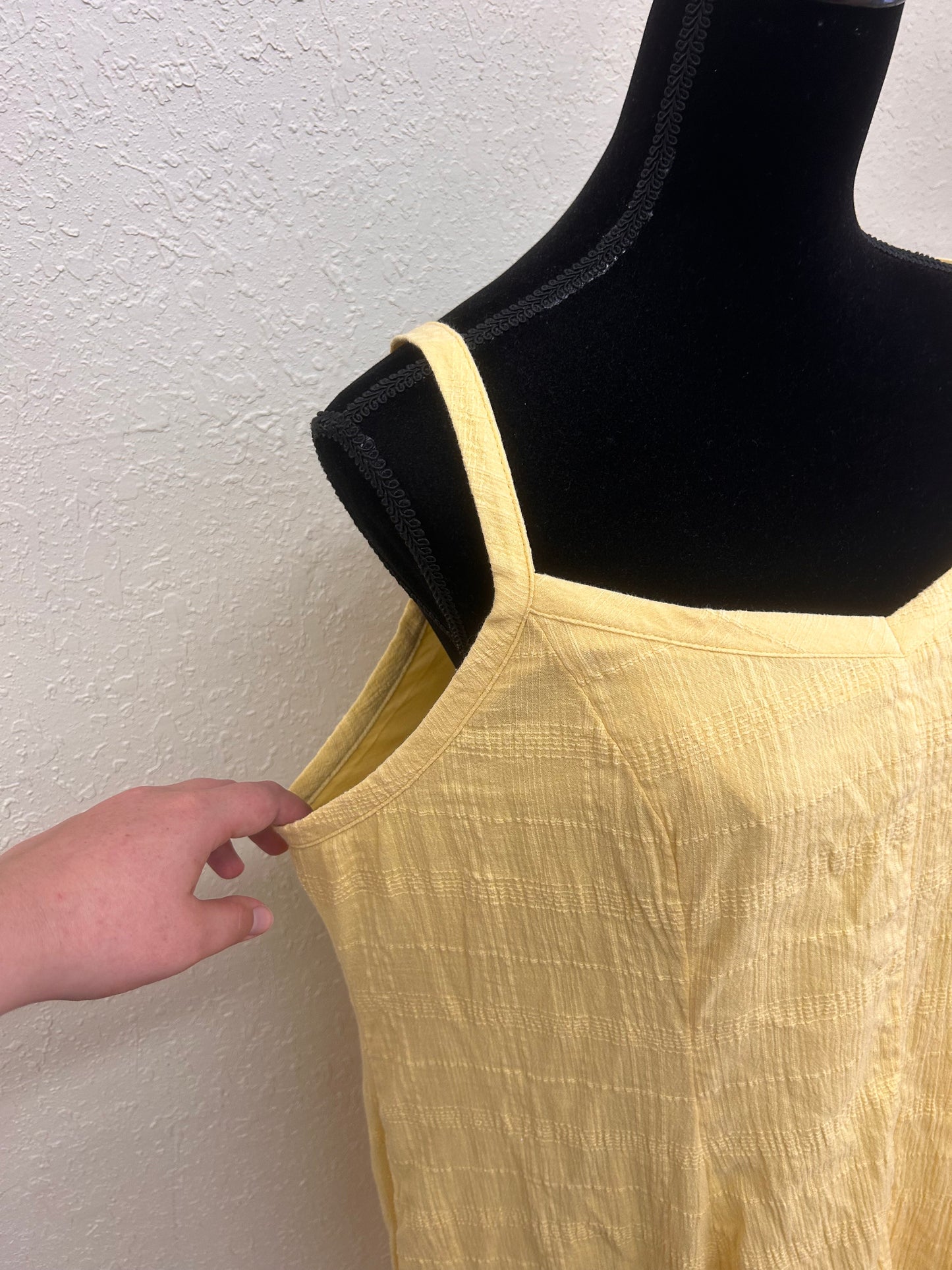 Torrid 2x yellow maxi dress