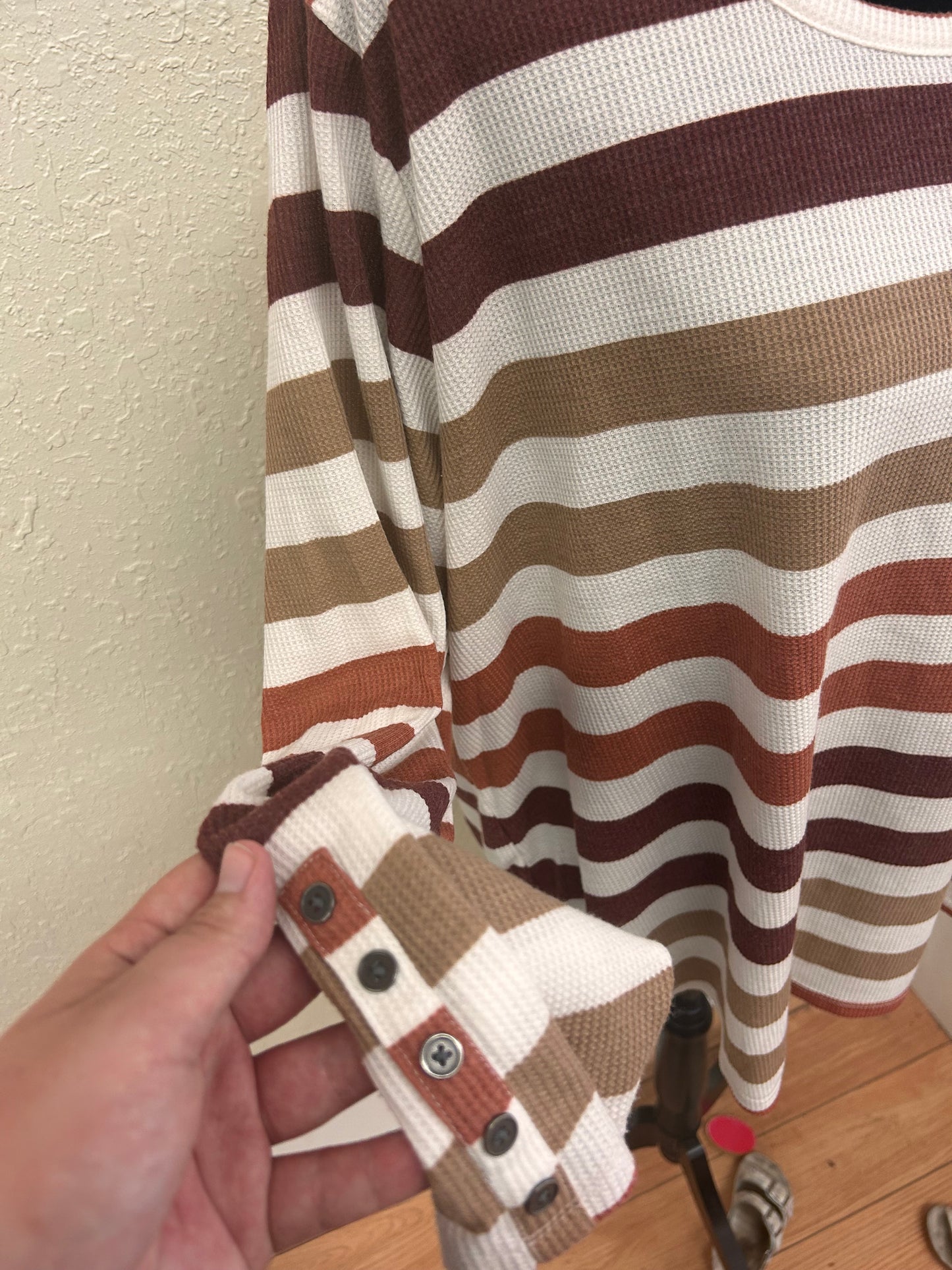 Maurcies 3x brown striped waffle knit shirt