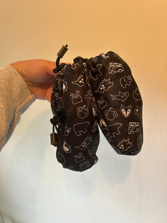 STONZ 12/24m black animal snow mittens