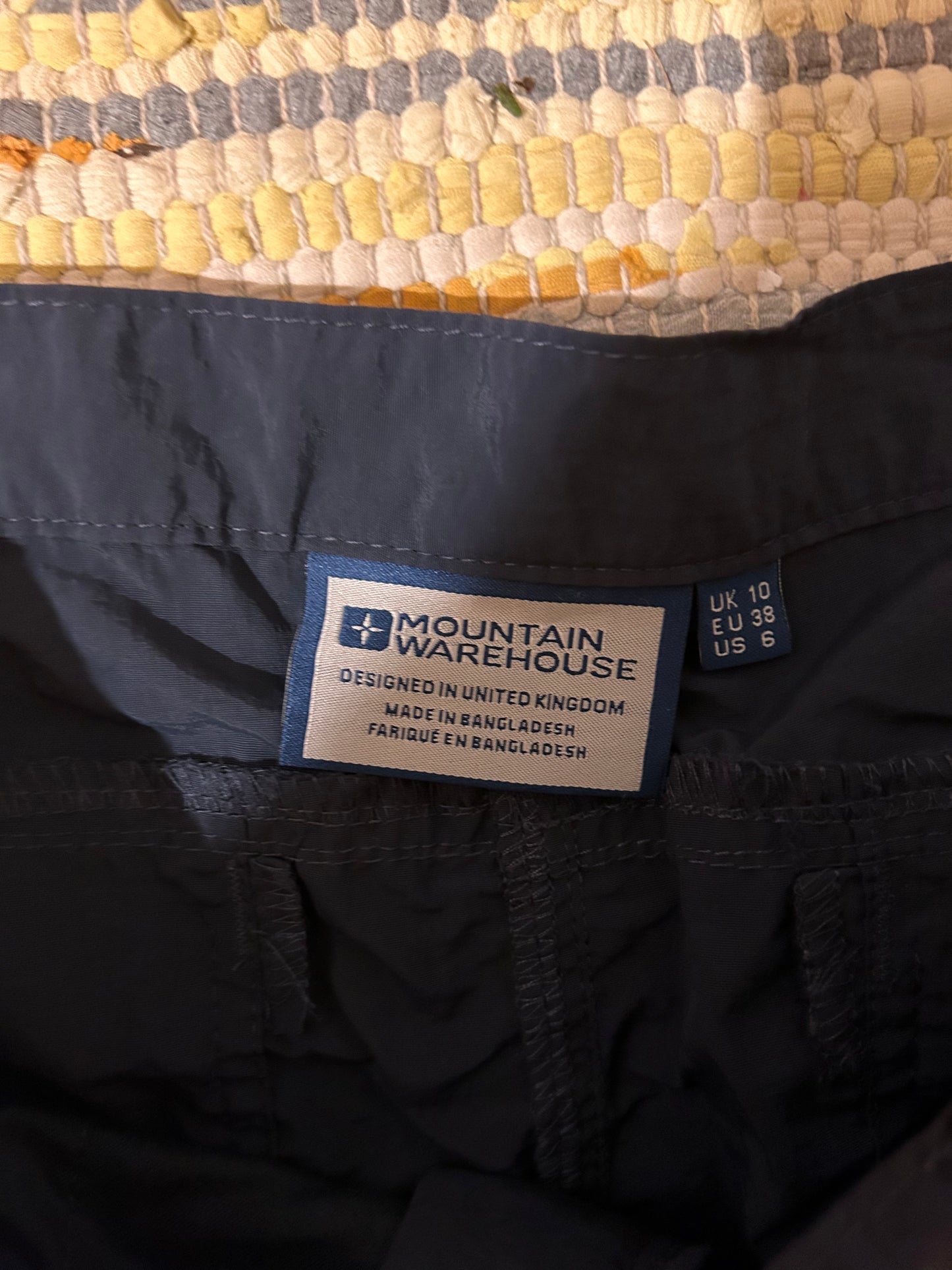 Mountain warehouse size 6 grey outdoor unlined splash pants