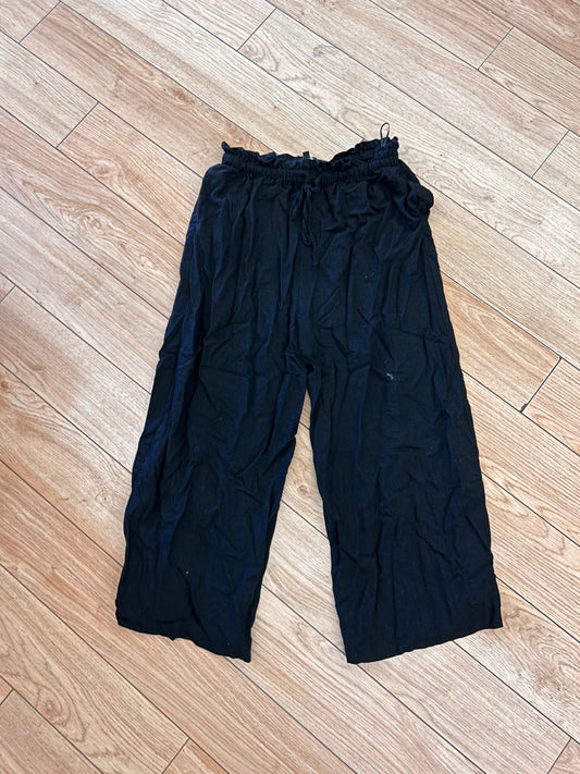 Papillion large black cropped wide leg pants