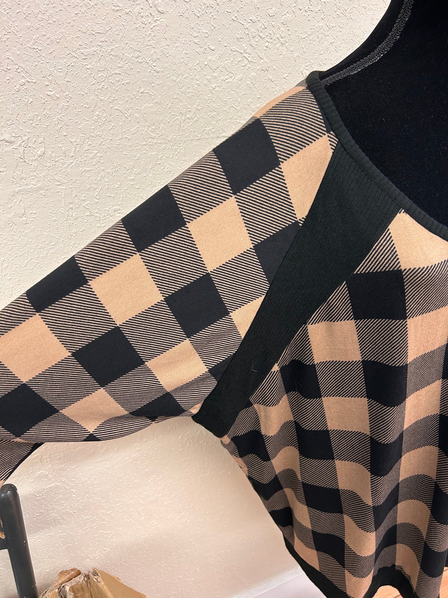 NEW Vanilla bay 3x brown & black gingham top