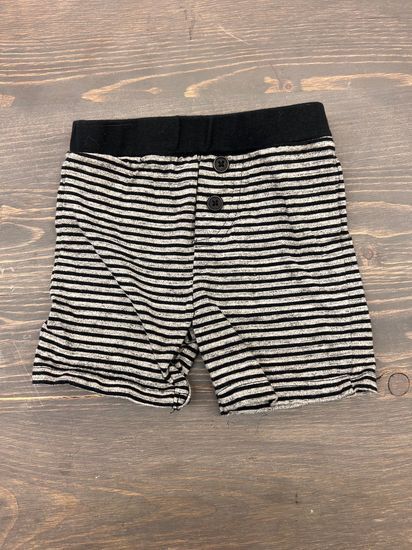 Amy Coe 3/6m grey & black striped shorts