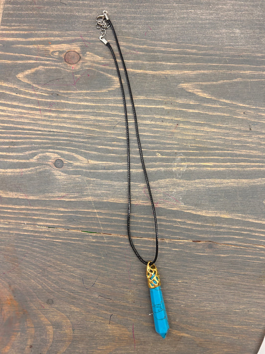 Turquoise pendant necklace