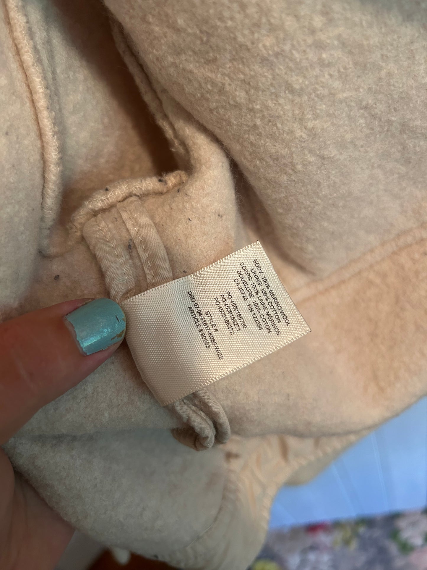 Wilfred free Aritzia large tan cropped wool jacket