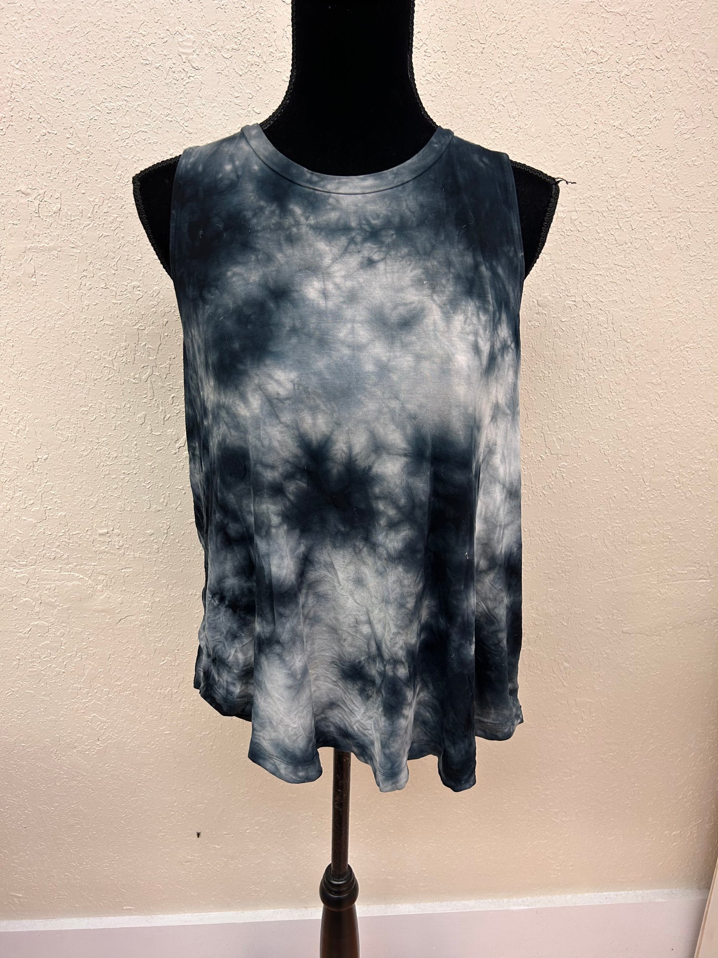 American eagle large black tie dye tank top