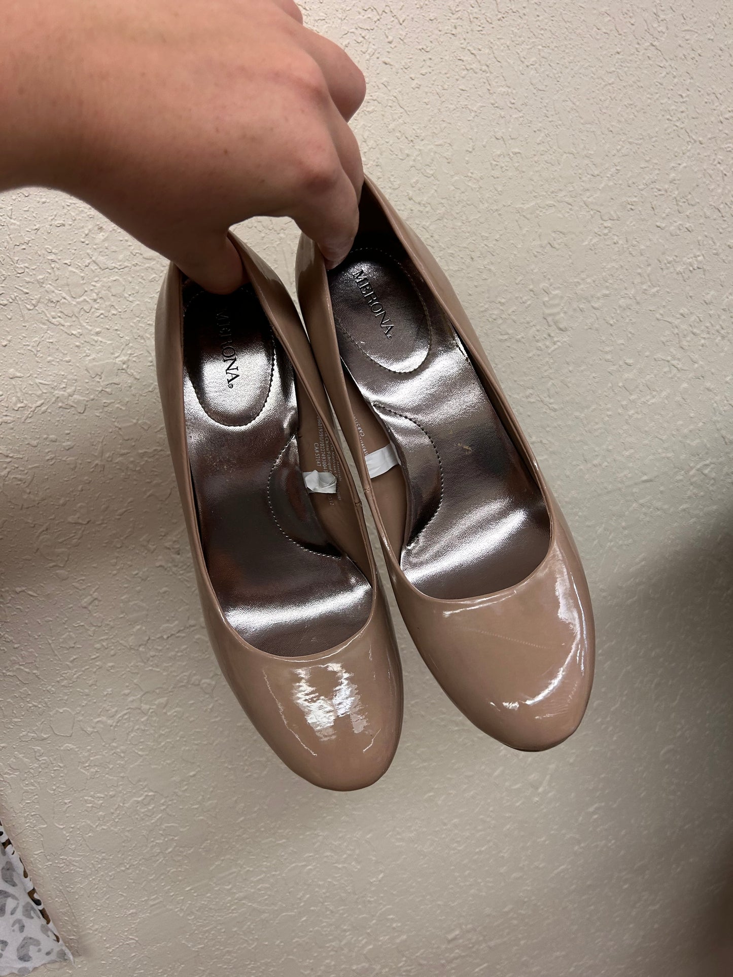 Merona 9 Nude heels