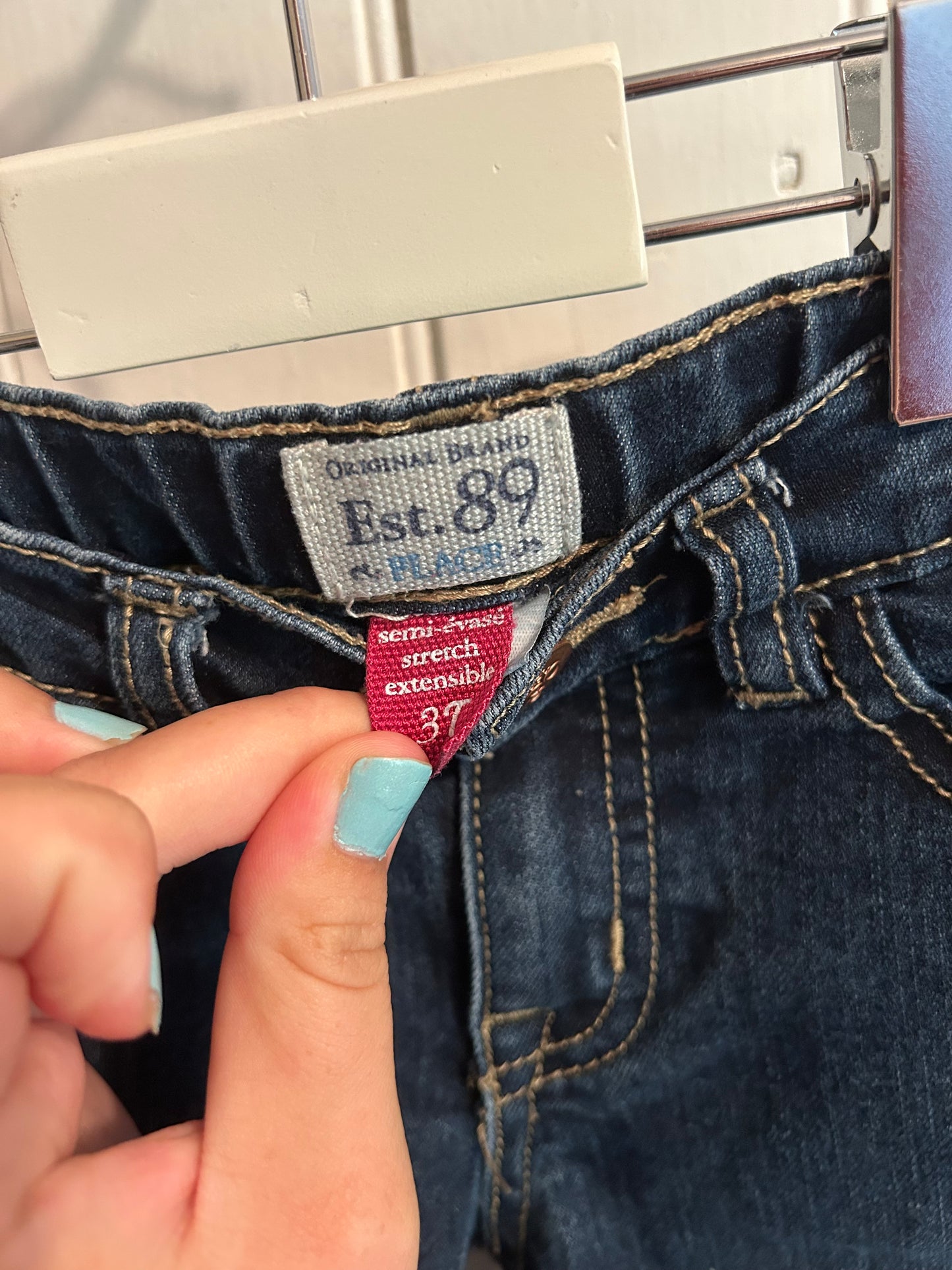 The children place 3t medium wash bootcut jeans