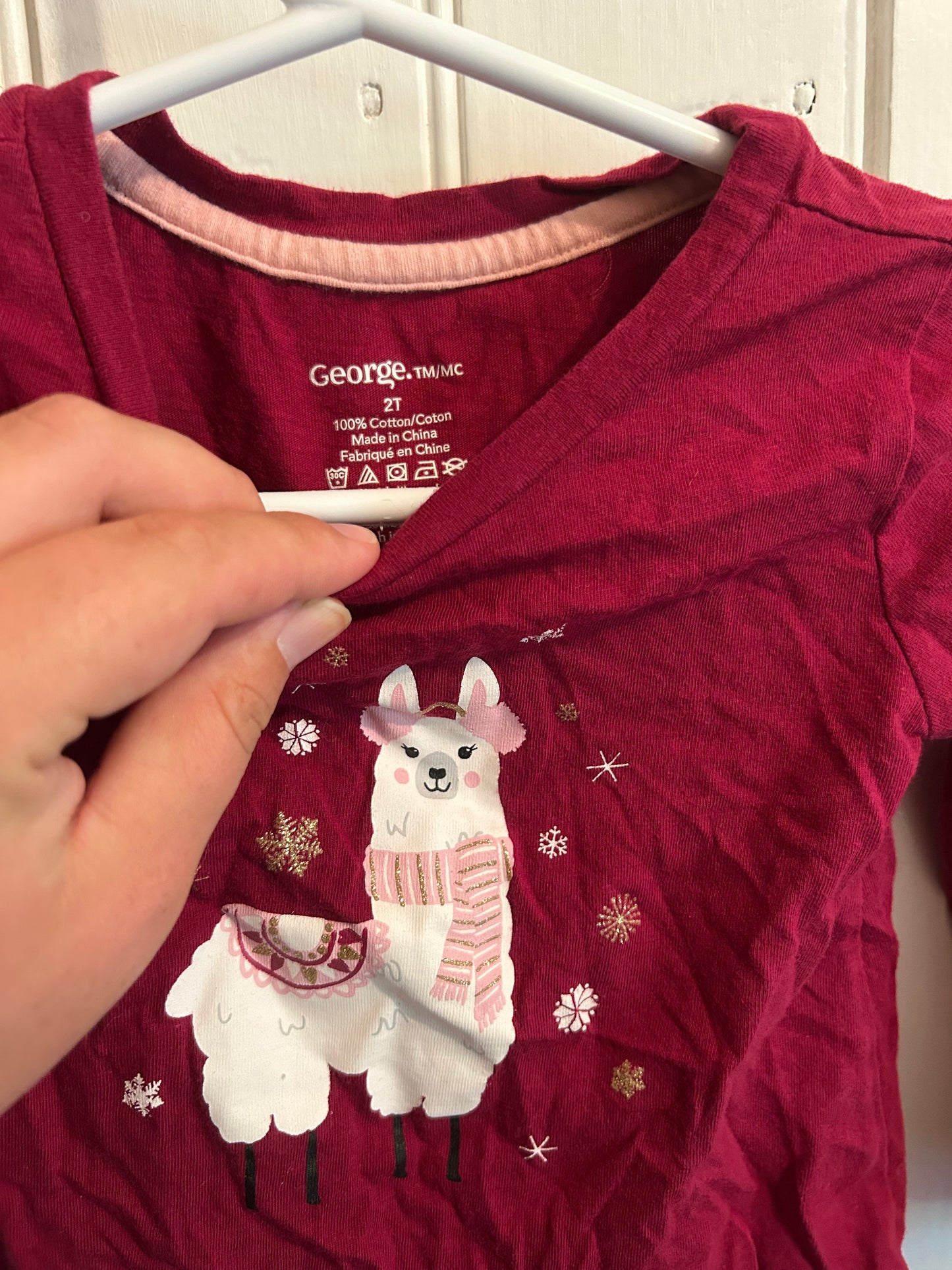 George 2t burgundy llama long sleeve top