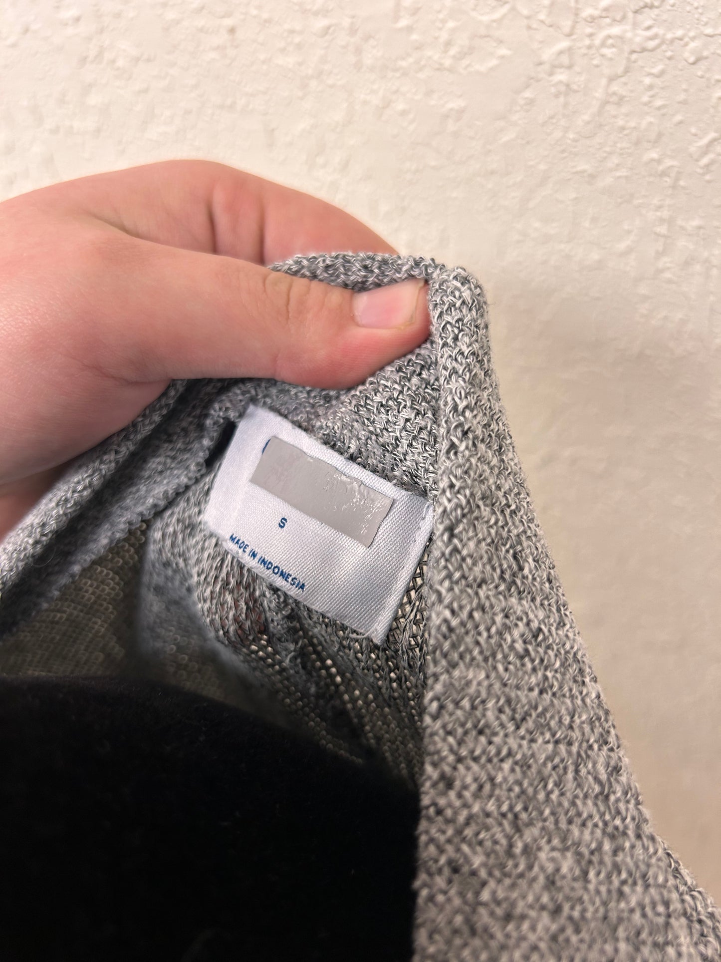 Old navy small grey turtleneck shirt