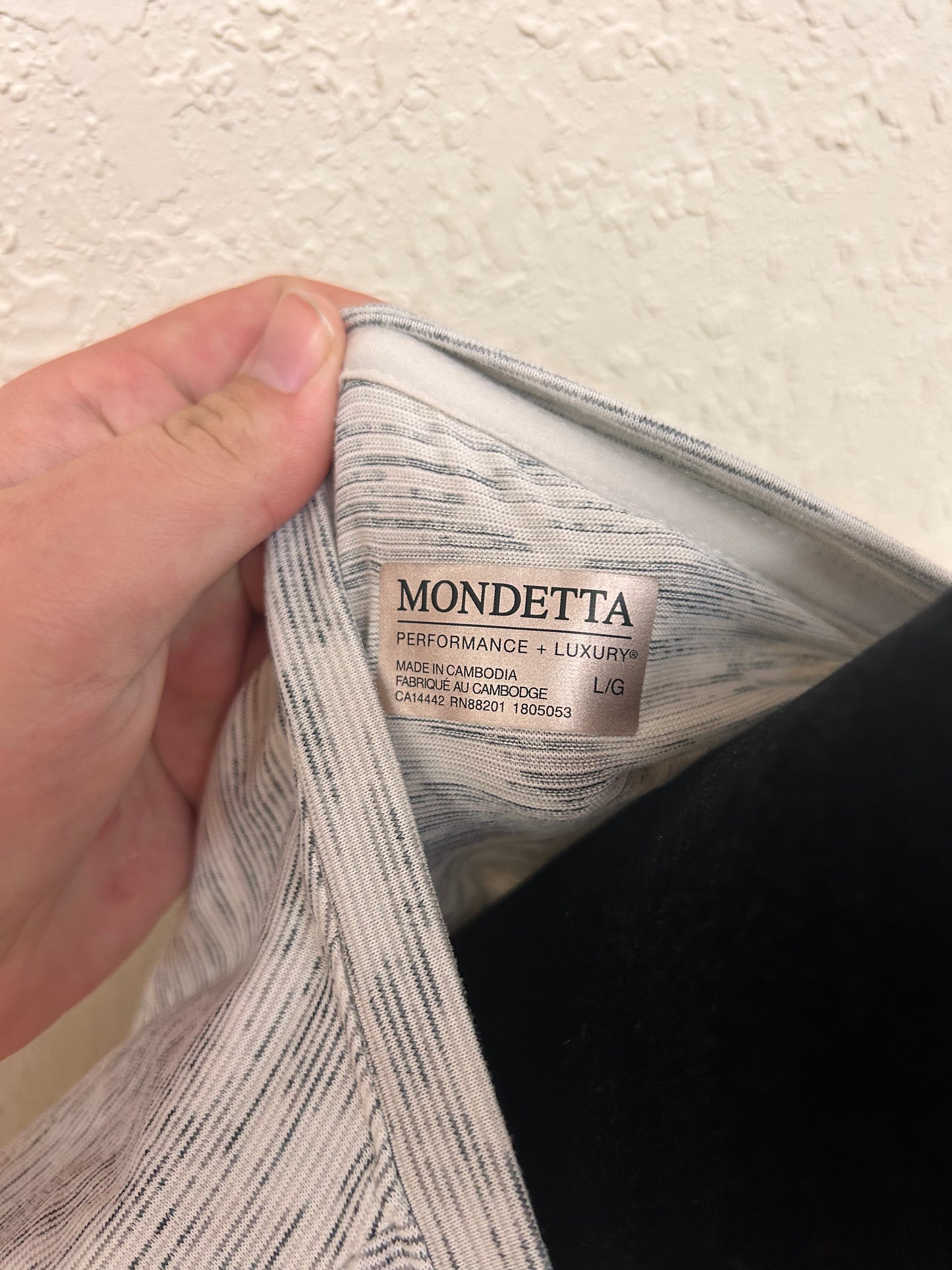 Mondetta large grey striped athletic top